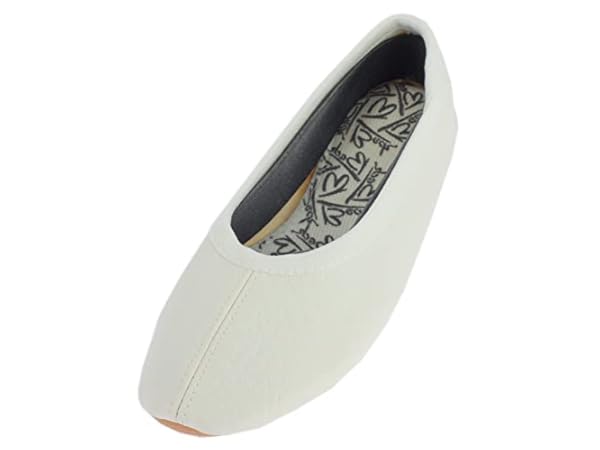 Boat Shoes for Girls Thumbnail