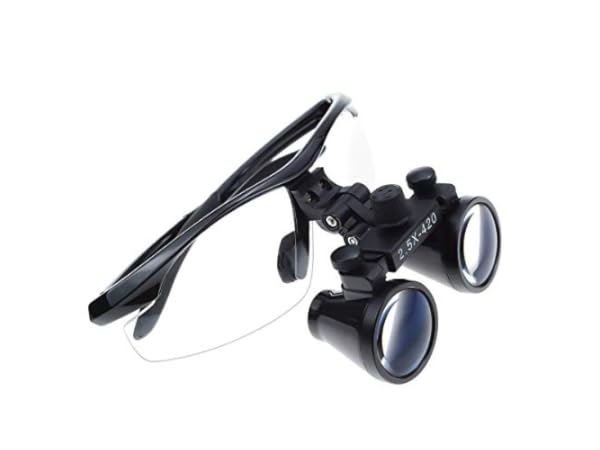 Dental & Surgical Loupes Thumbnail