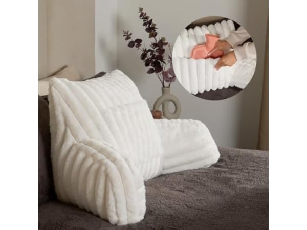 Reading Pillows Thumbnail