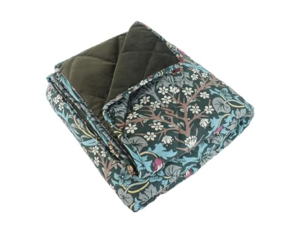 Velvet Cat Bed Blankets thumbnail