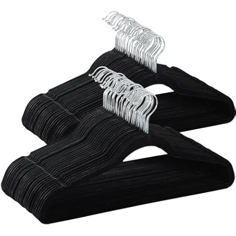 Yaheetech Clothes Hangers